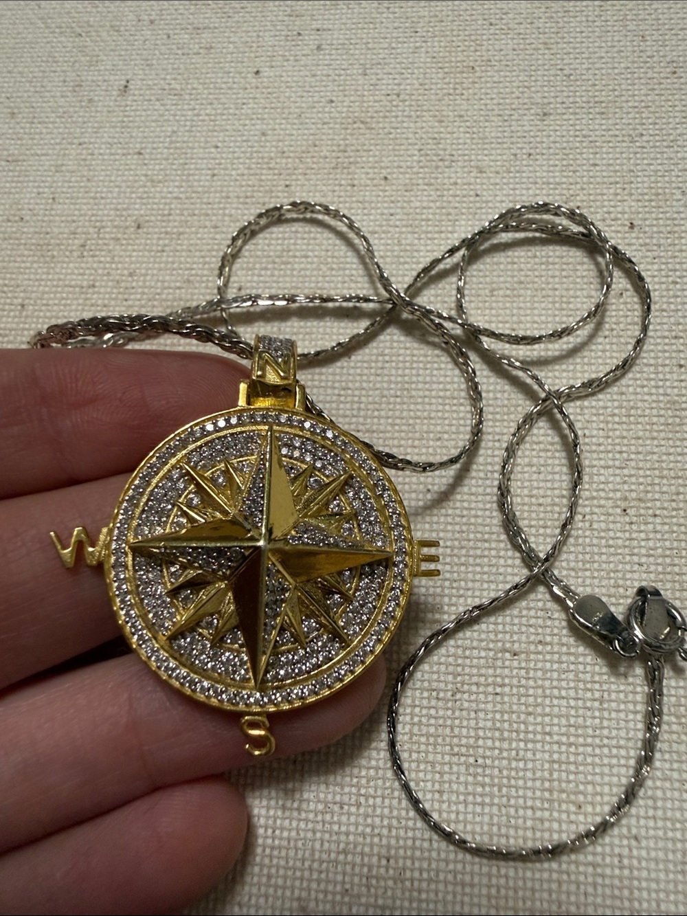 Sterling Silver 925 Gold Compass Pendant Necklace 17’ in - Picture 6 of 14